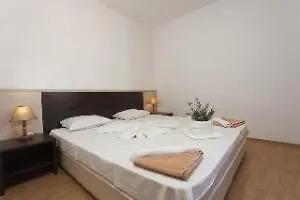 Hotel Vemara Club 3*