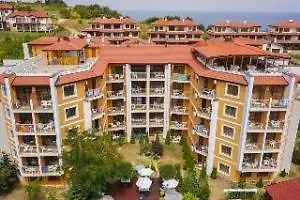 Vemara Club Hotel